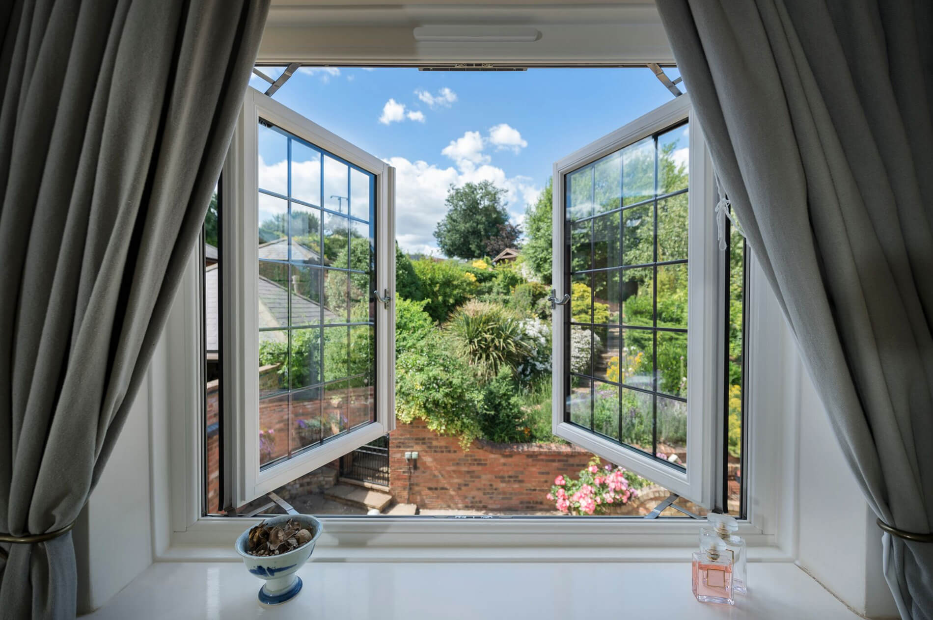 Timeless window interior